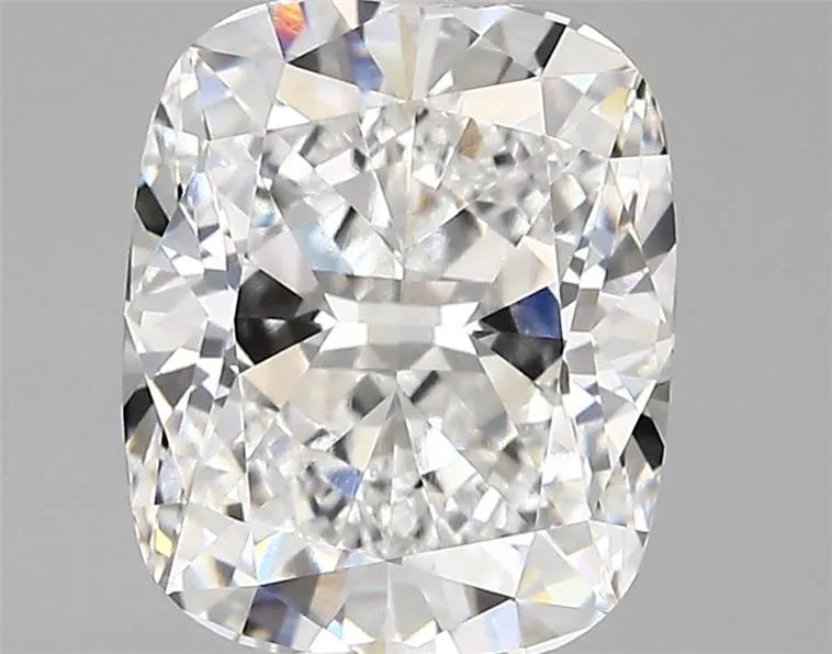 3.10ct Cushion brilliant Lab Grown Diamond (Colour E, Clarity VVS2, Cut EX, GIA Certified)