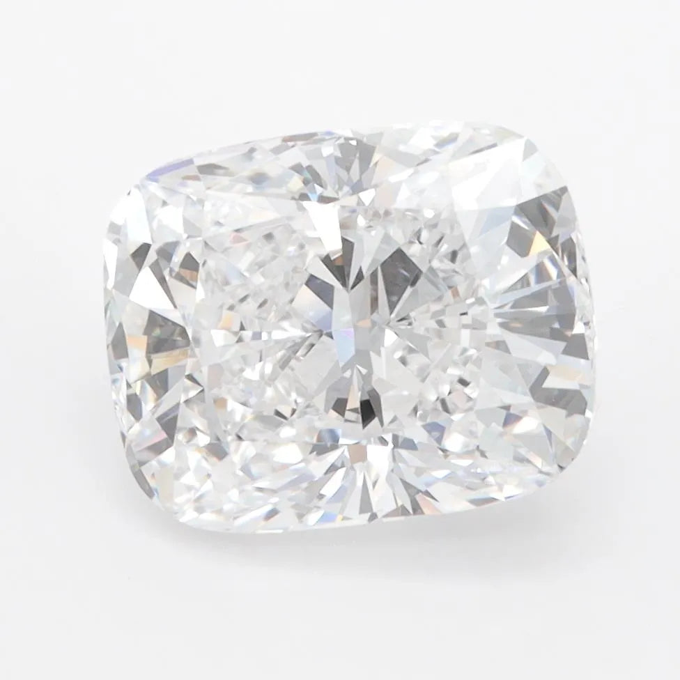3.10ct Cushion modified Lab Grown Diamond (Colour D, Clarity VVS1, IGI Certified)