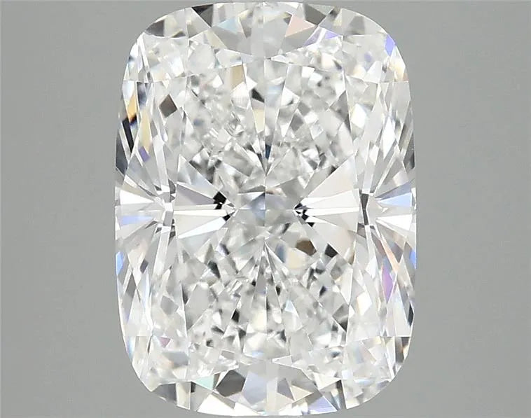 3.10ct Cushion modified Lab Grown Diamond (Colour D, Clarity VVS2, IGI Certified)