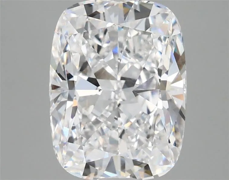3.10ct Cushion modified Lab Grown Diamond (Colour D, Clarity VVS2, IGI Certified)