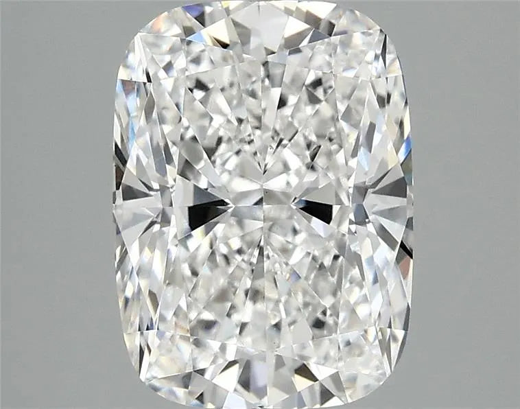 3.10ct Cushion modified Lab Grown Diamond (Colour E, Clarity VS1, IGI Certified)