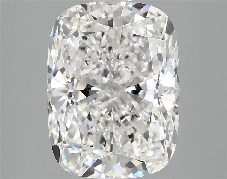 3.10ct Cushion modified Lab Grown Diamond (Colour E, Clarity VS1, IGI Certified)