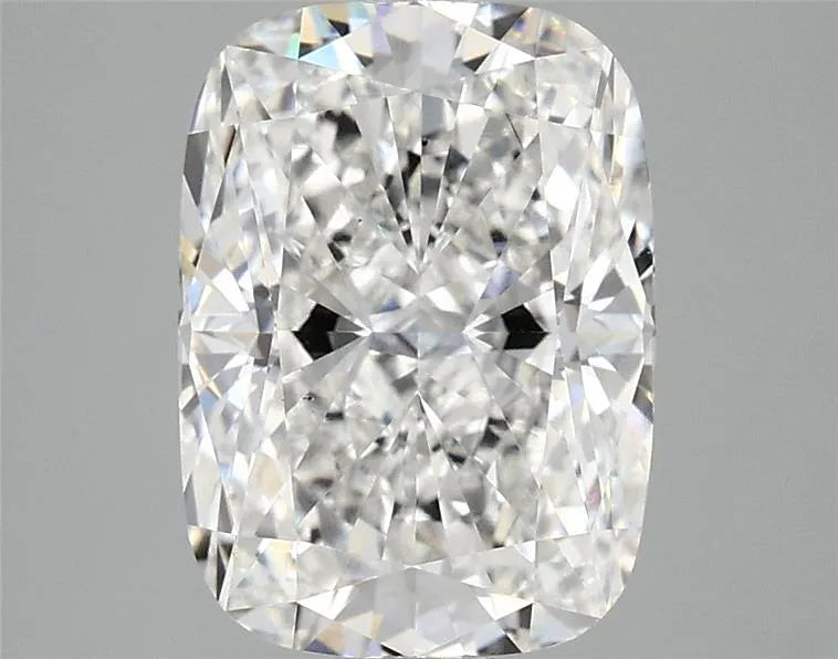 3.10ct Cushion modified Lab Grown Diamond (Colour E, Clarity VS2, IGI Certified)