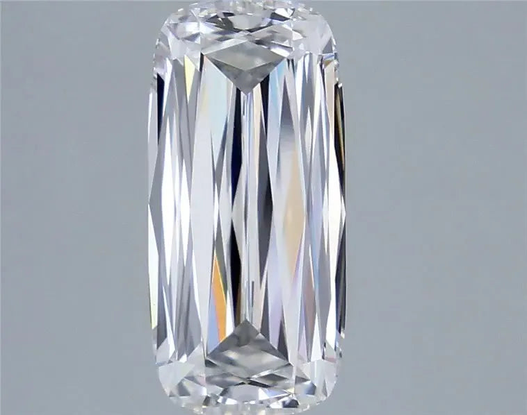 3.10ct Cushion modified Lab Grown Diamond (Colour E, Clarity VVS2, IGI Certified)