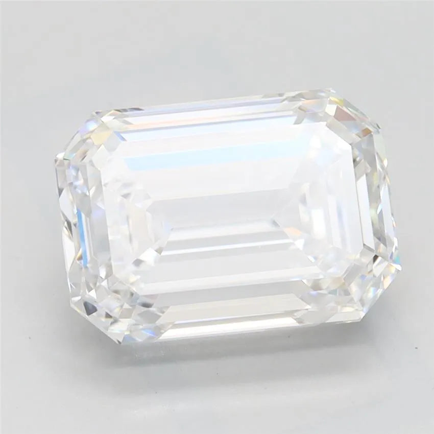 3.10ct Emerald Lab Grown Diamond (Colour E, Clarity VVS1, IGI Certified)