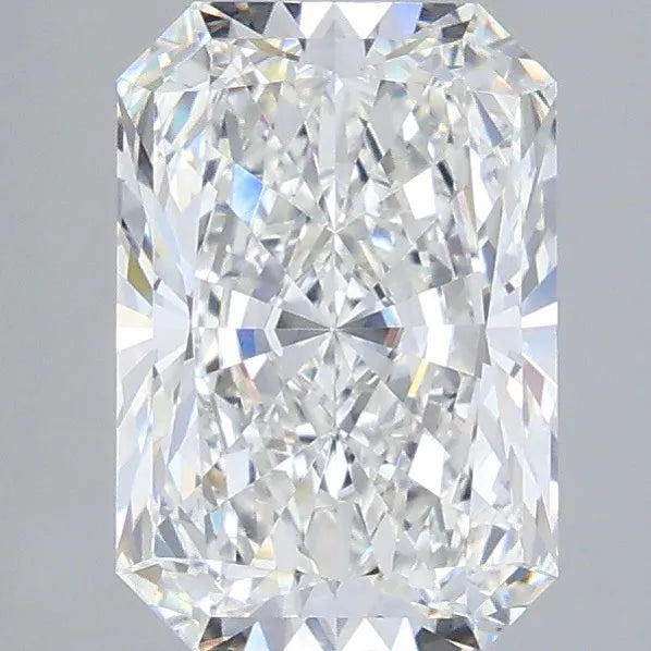 3.10ct Radiant Lab Grown Diamond (Colour E, Clarity VS1, IGI Certified)