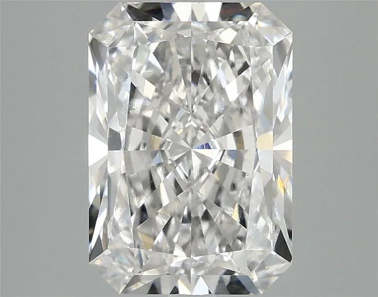 3.10ct Radiant Lab Grown Diamond (Colour F, Clarity VS2, IGI Certified)