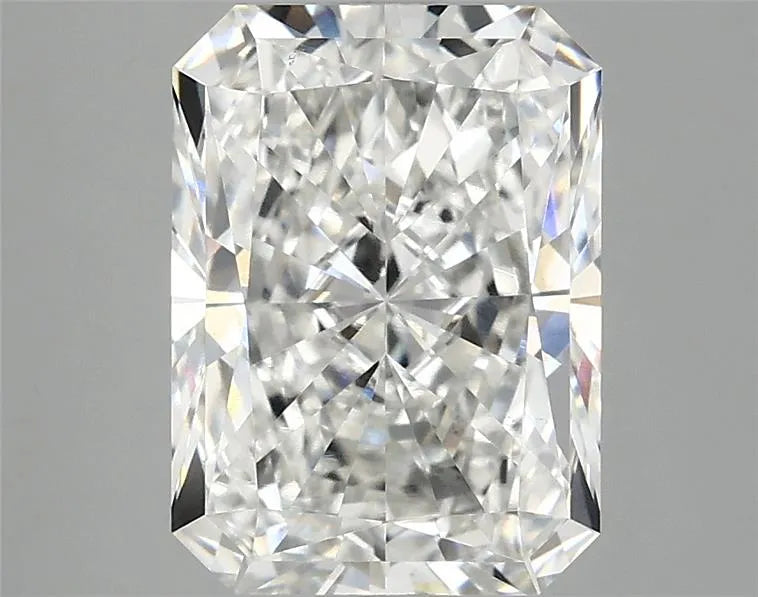 3.10ct Radiant Lab Grown Diamond (Colour G, Clarity VS1, IGI Certified)