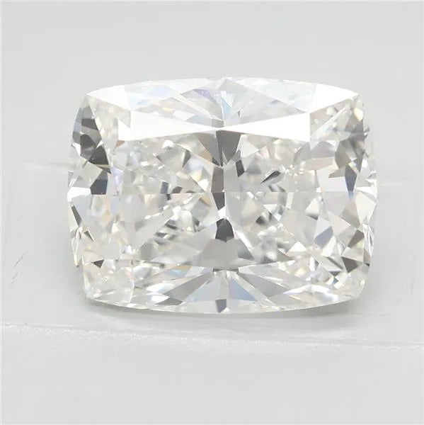 3.11ct Cushion modified Lab Grown Diamond (Colour E, Clarity VS1, IGI Certified)