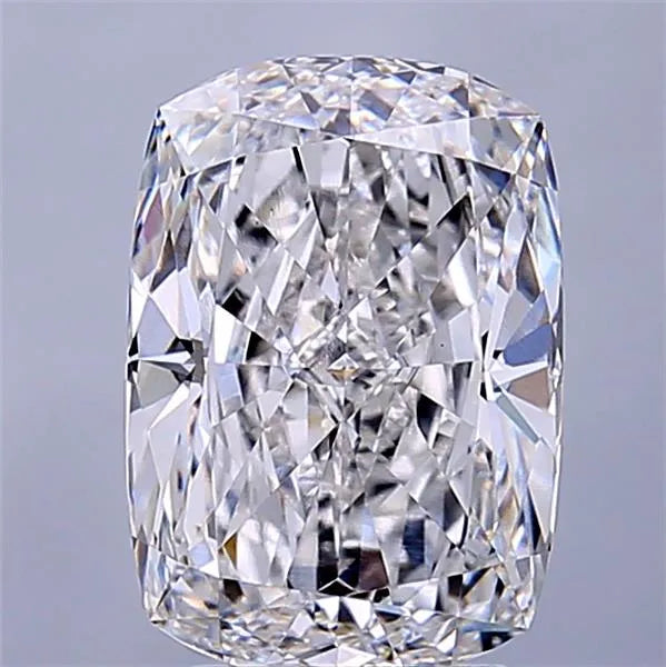 3.13ct Cushion modified Lab Grown Diamond (Colour E, Clarity VVS2, IGI Certified)