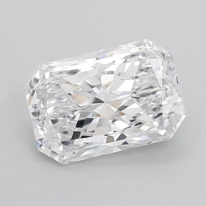 3.13ct Radiant Lab Grown Diamond (Colour E, Clarity VVS1, Cut EX, IGI Certified)