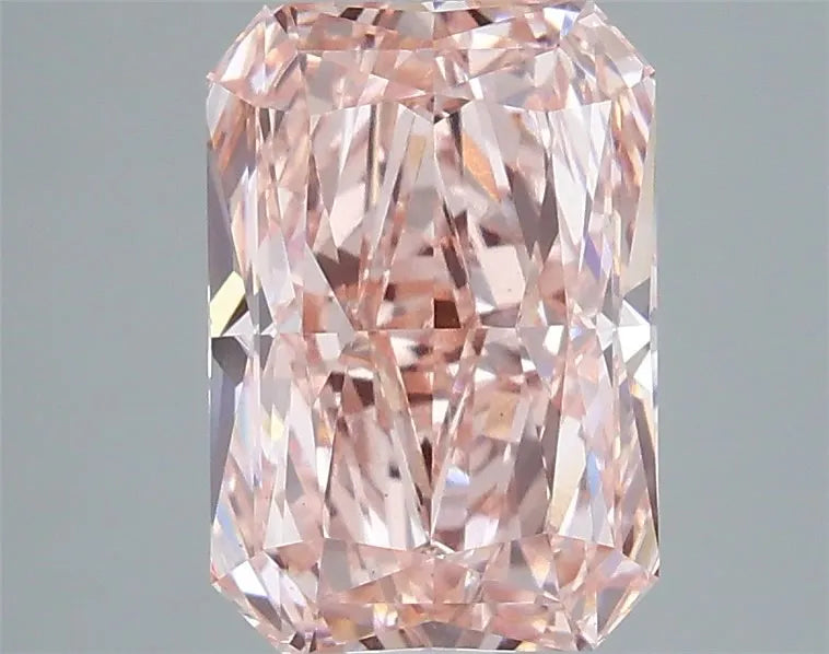 3.13ct Radiant Lab Grown Diamond (Colour Fancy Vivid Pink, Clarity VS1, IGI Certified)