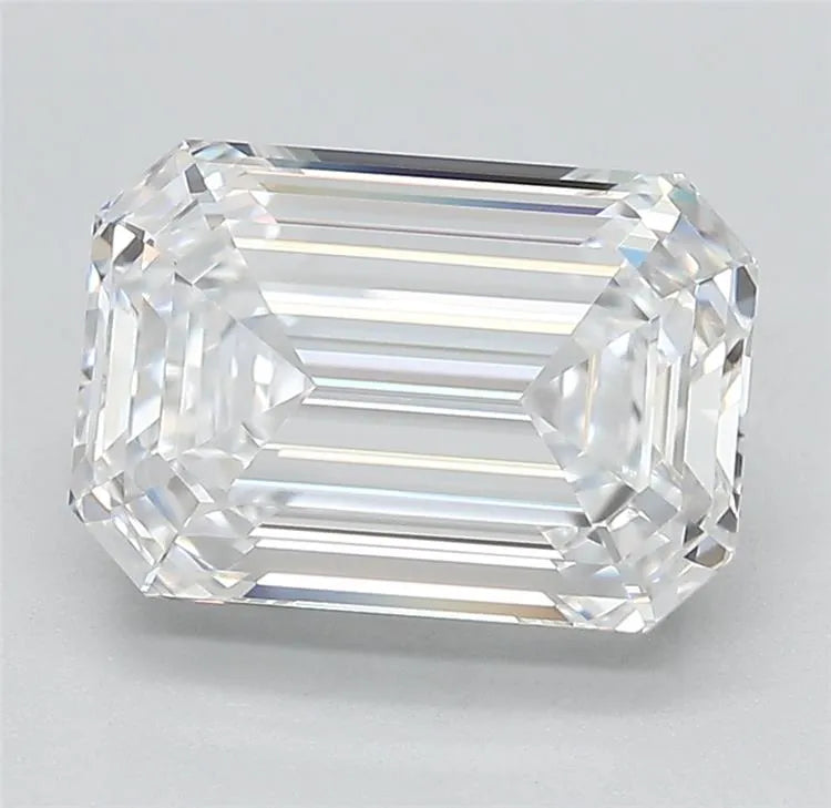 3.15ct Emerald Lab Grown Diamond (Colour D, Clarity IF, Cut EX, IGI Certified)
