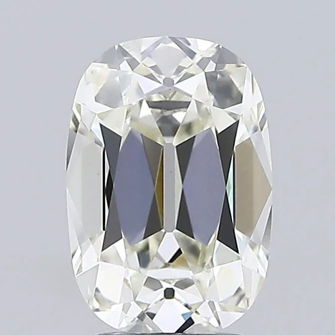 3.17ct Cushion brilliant Lab Grown Diamond (Colour J, Clarity VVS2, IGI Certified)