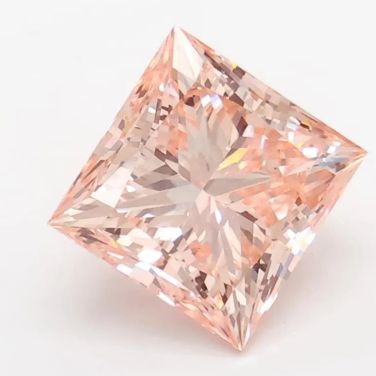 3.17ct Princess Lab Grown Diamond (Colour Fancy Intense Pink, Clarity VVS2, IGI Certified)