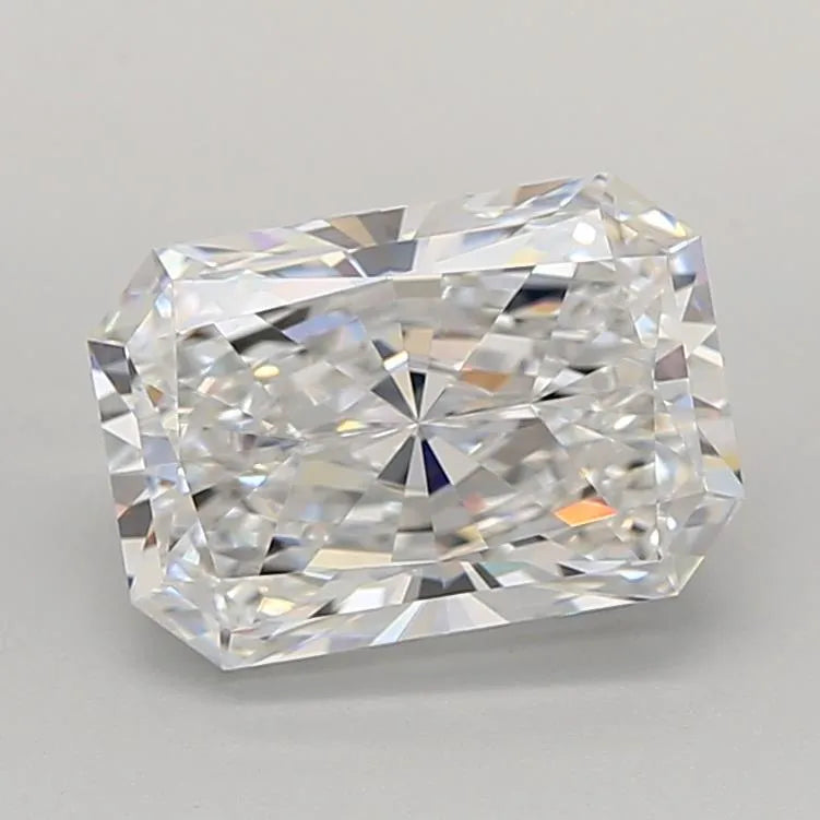 3.18ct Radiant Lab Grown Diamond (Colour D, Clarity VVS2, GIA Certified)