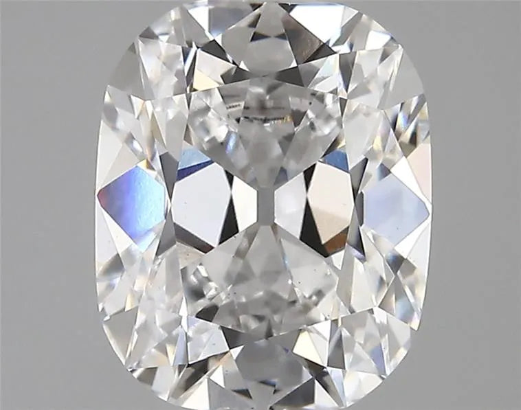 3.19ct Cushion modified Lab Grown Diamond (Colour D, Clarity VS1, IGI Certified)
