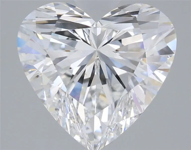 3.20ct Heart Lab Grown Diamond (Colour D, Clarity VVS2, IGI Certified)