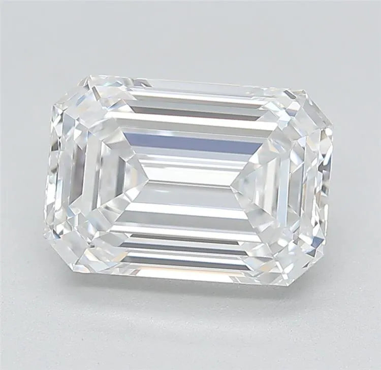 3.21ct Emerald Lab Grown Diamond (Colour E, Clarity VVS1, IGI Certified)