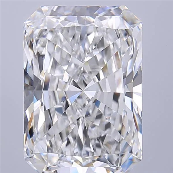 3.21ct Radiant Lab Grown Diamond (Colour D, Clarity VVS2, IGI Certified)