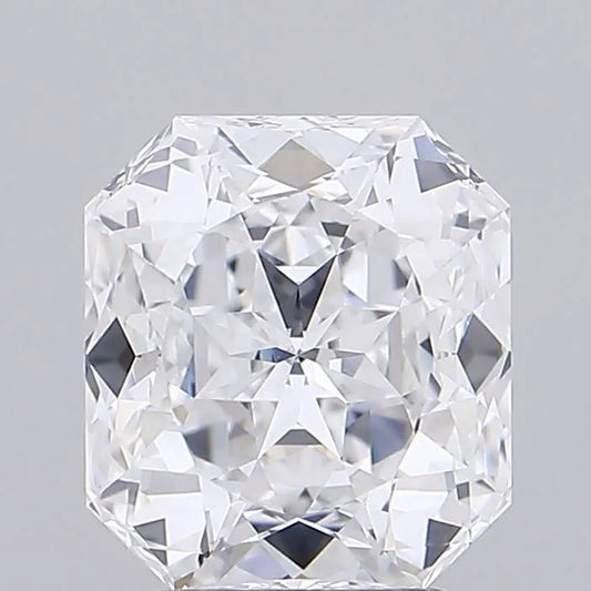 3.22ct Radiant Lab Grown Diamond (Colour D, Clarity VVS2, IGI Certified)