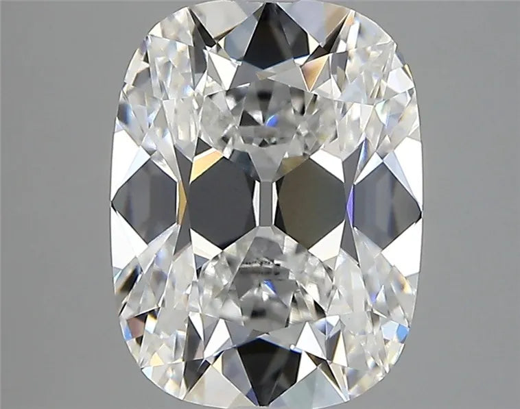 3.24ct Cushion modified Lab Grown Diamond (Colour E, Clarity VVS2, IGI Certified)