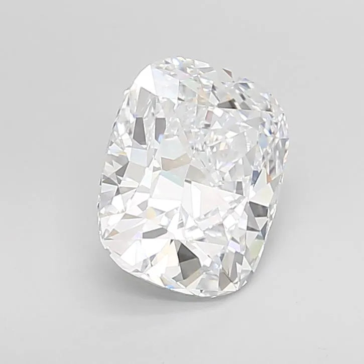 3.25ct Cushion modified Lab Grown Diamond (Colour E, Clarity VVS1, Cut EX, IGI Certified)