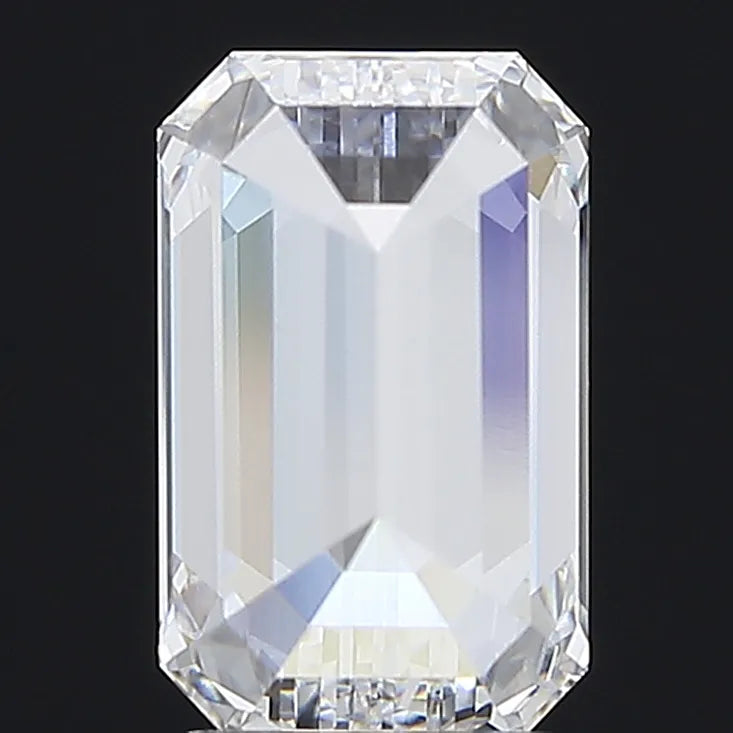 3.25ct Emerald Lab Grown Diamond (Colour E, Clarity VVS2, IGI Certified)
