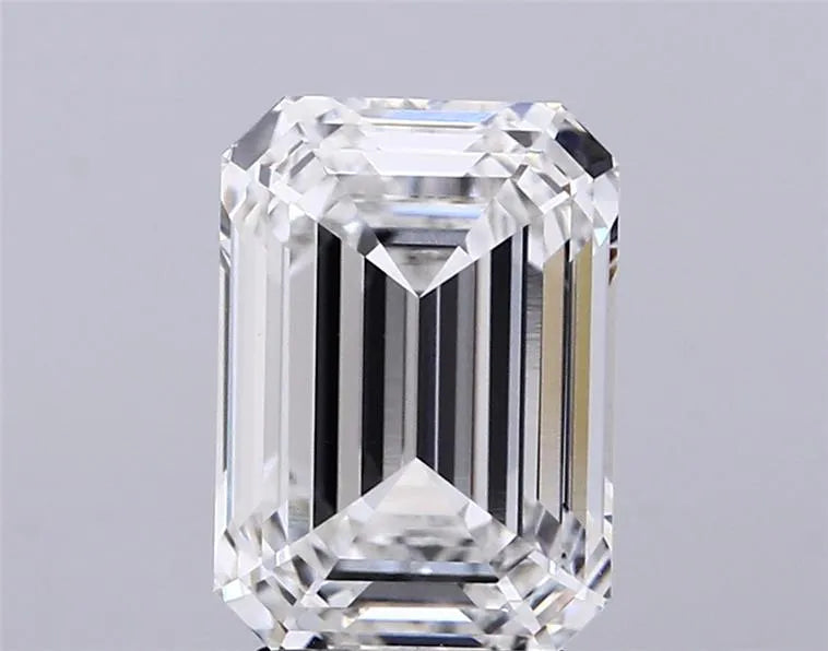 3.25ct Emerald Lab Grown Diamond (Colour F, Clarity VVS2, IGI Certified)