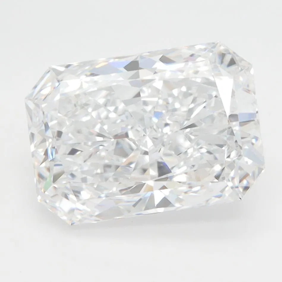 3.25ct Radiant Lab Grown Diamond (Colour D, Clarity VVS2, GIA Certified)