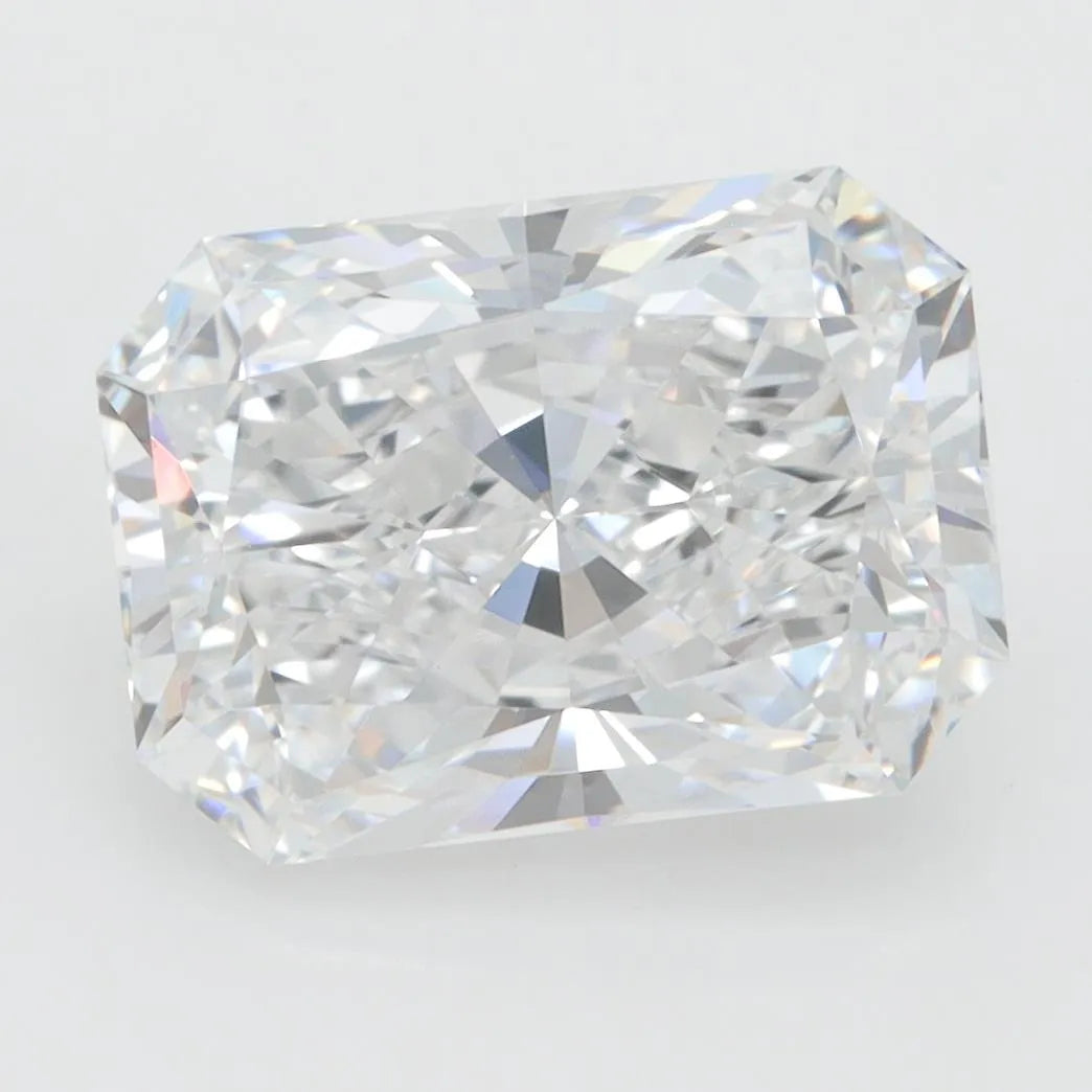 3.26ct Radiant Lab Grown Diamond (Colour D, Clarity VVS2, GIA Certified)