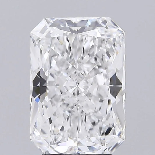 3.26ct Radiant Lab Grown Diamond (Colour D, Clarity VVS2, IGI Certified)