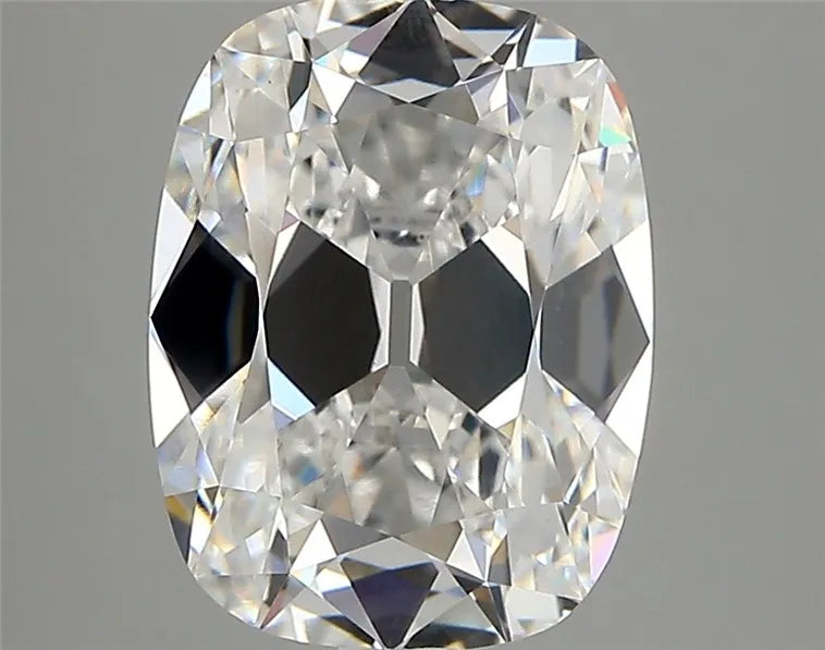 3.27ct Cushion modified Lab Grown Diamond (Colour D, Clarity VVS2, IGI Certified)