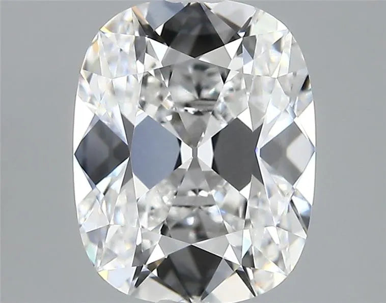 3.27ct Cushion modified Lab Grown Diamond (Colour E, Clarity VVS2, IGI Certified)