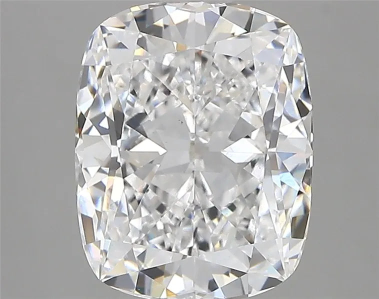 3.27ct Cushion modified Lab Grown Diamond (Colour E, Clarity VVS2, IGI Certified)