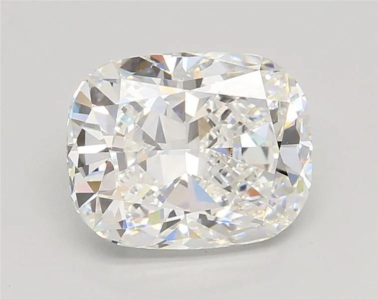 3.28ct Cushion modified Lab Grown Diamond (Colour E, Clarity VVS1, IGI Certified)
