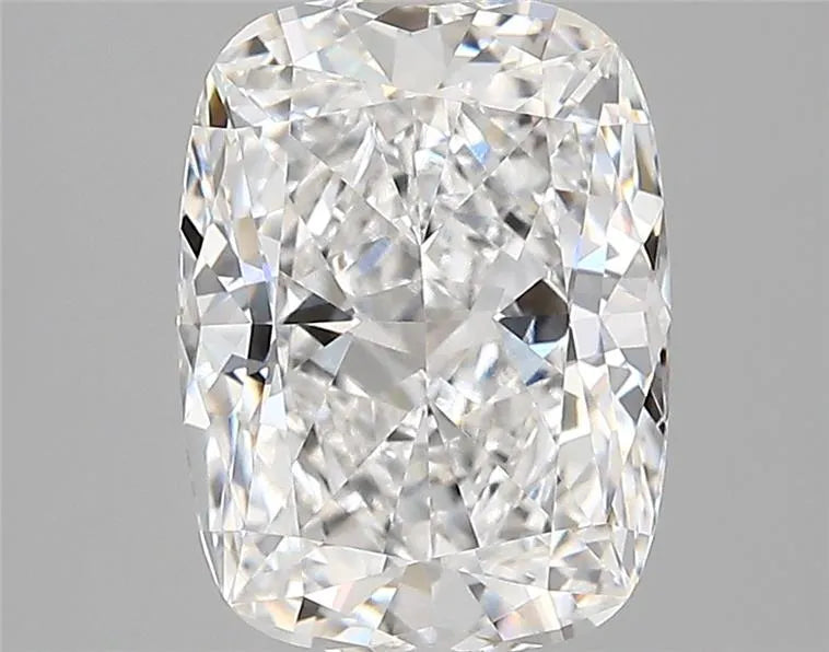 3.28ct Cushion modified Lab Grown Diamond (Colour E, Clarity VVS2, IGI Certified)