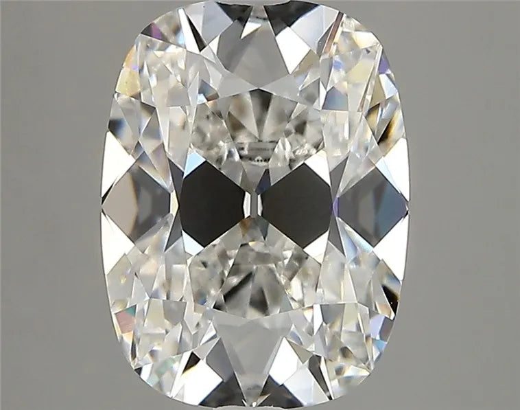3.29ct Cushion modified Lab Grown Diamond (Colour E, Clarity VVS2, IGI Certified)