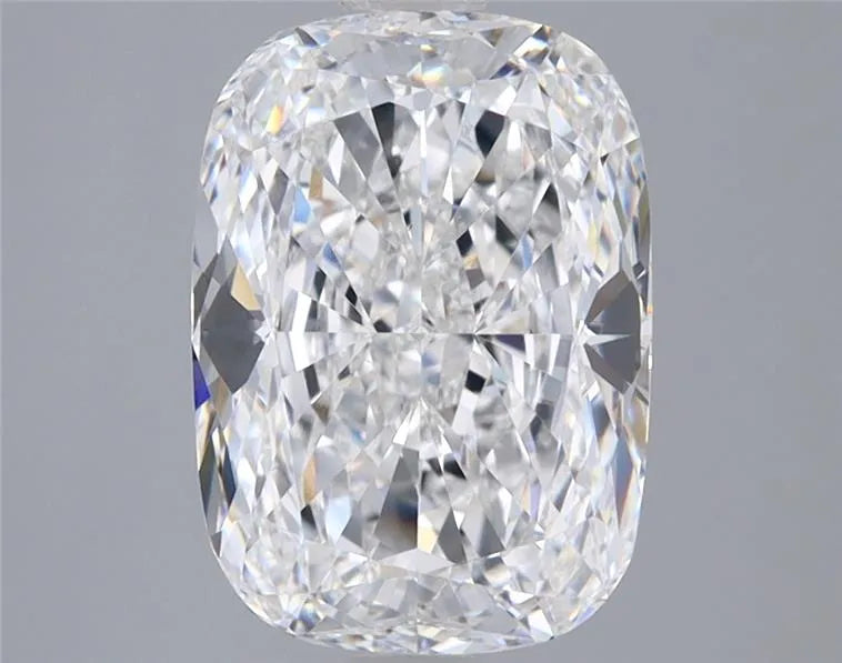 3.30ct Cushion modified Lab Grown Diamond (Colour D, Clarity VVS2, IGI Certified)