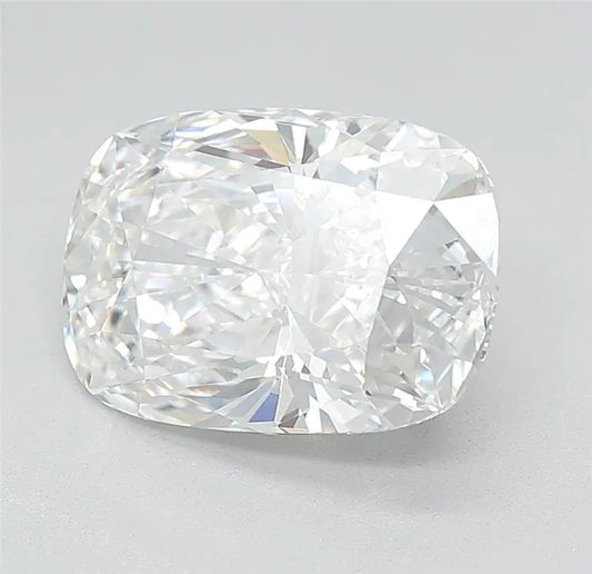 3.32ct Cushion modified Lab Grown Diamond (Colour E, Clarity VVS2, Cut EX, IGI Certified)