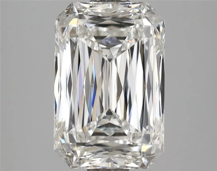 3.32ct Radiant Lab Grown Diamond (Colour E, Clarity VVS2, IGI Certified)