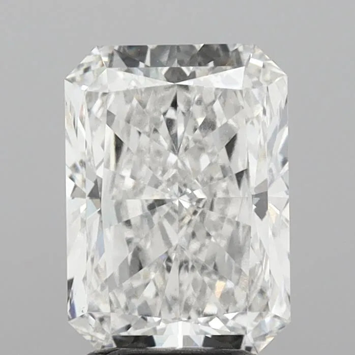 3.32ct Radiant Lab Grown Diamond (Colour F, Clarity VS1, IGI Certified)