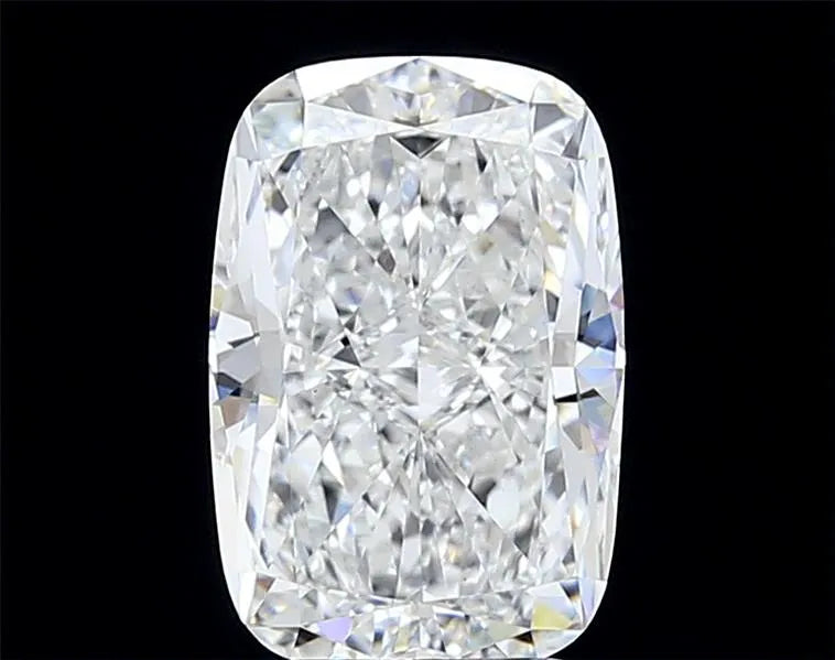 3.33ct Cushion modified Lab Grown Diamond (Colour E, Clarity VVS2, IGI Certified)