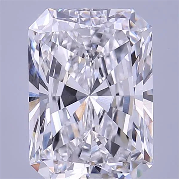 3.35ct Radiant Lab Grown Diamond (Colour D, Clarity VVS2, IGI Certified)