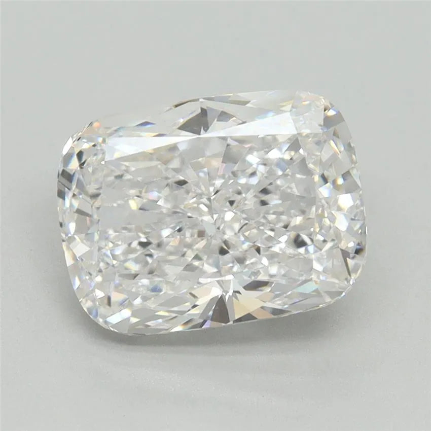 3.36ct Cushion brilliant Lab Grown Diamond (Colour D, Clarity VS1, IGI Certified)