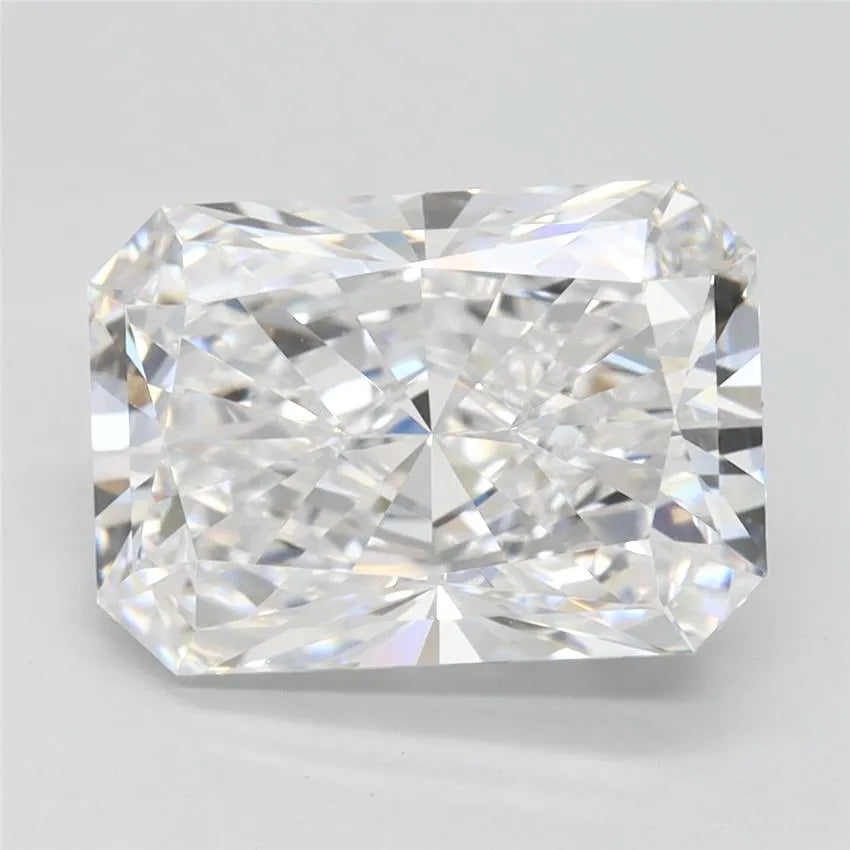 3.36ct Radiant Lab Grown Diamond (Colour D, Clarity IF, IGI Certified)