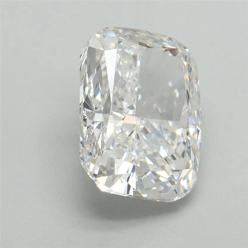 3.37ct Cushion brilliant Lab Grown Diamond (Colour D, Clarity VS1, IGI Certified)