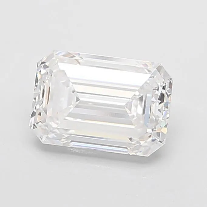 3.39ct Emerald Lab Grown Diamond (Colour E, Clarity VVS2, IGI Certified)