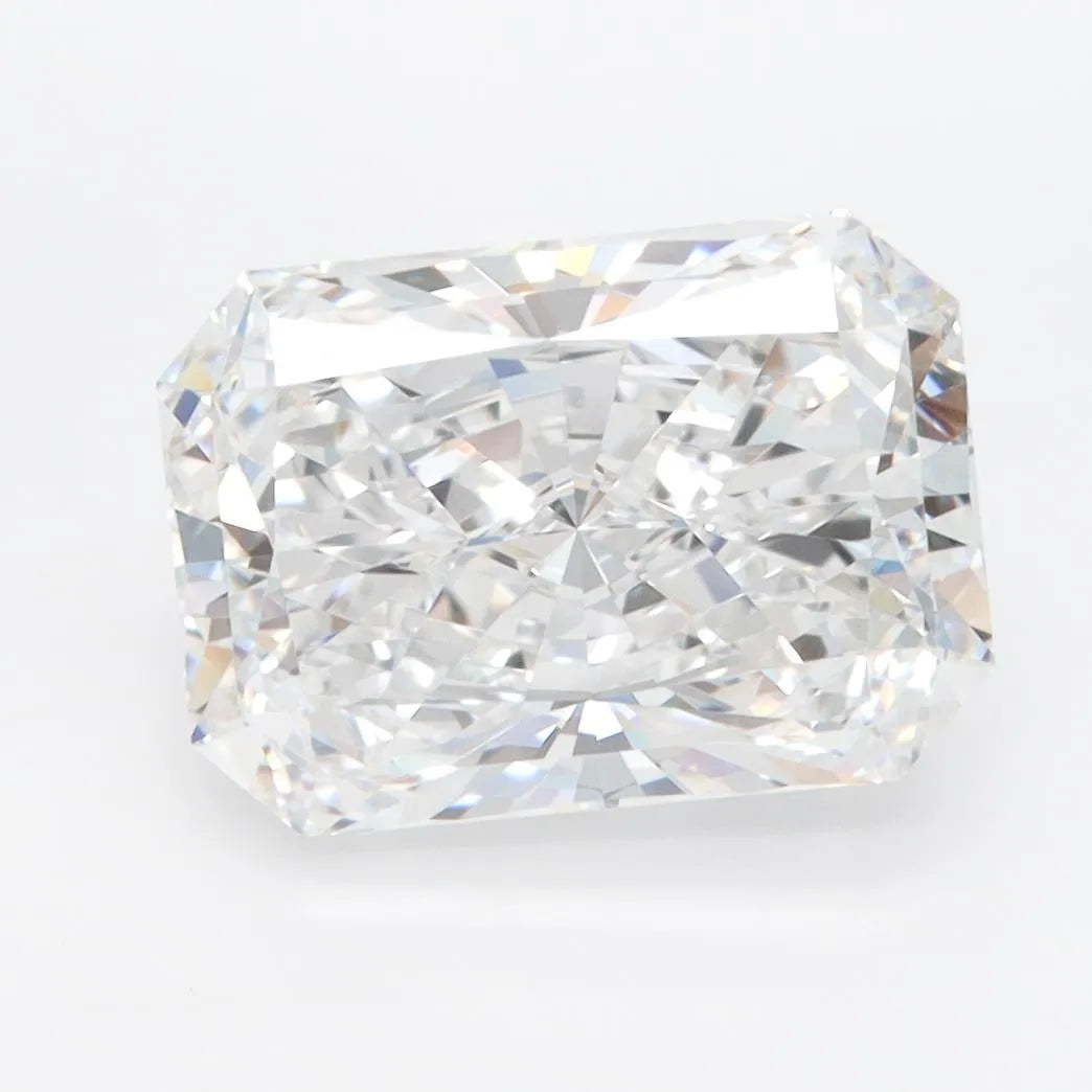 3.39ct Radiant Lab Grown Diamond (Colour D, Clarity IF, IGI Certified)