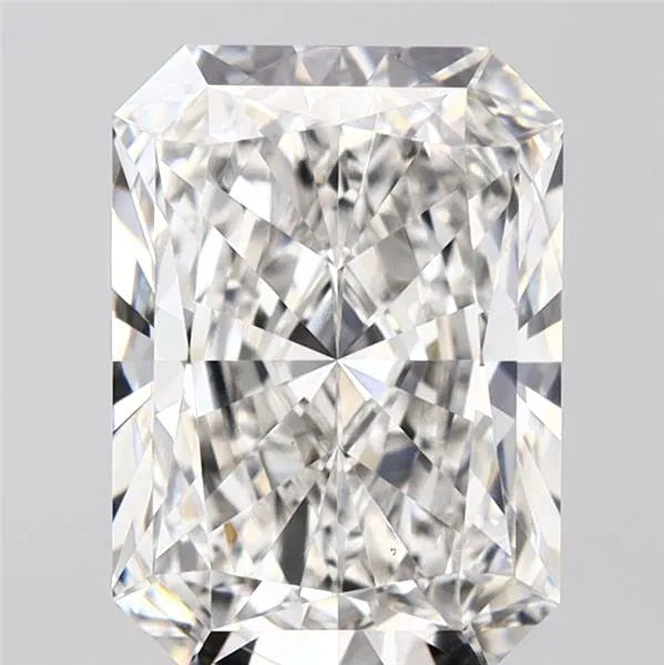 3.39ct Radiant Lab Grown Diamond (Colour G, Clarity VS2, IGI Certified)